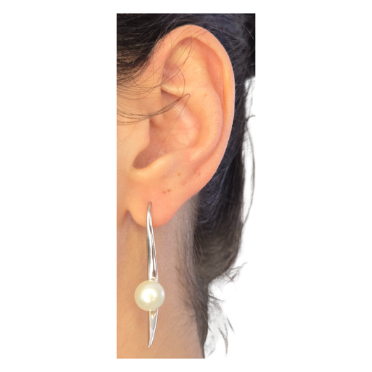Arc Pearl Earrings