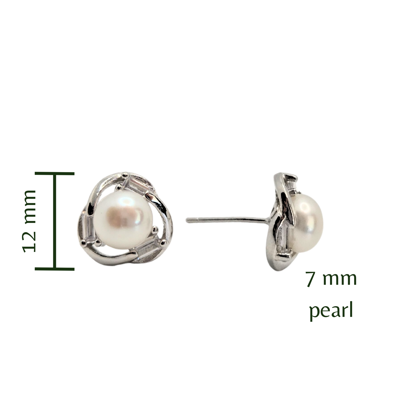 Poised Pearl Studs