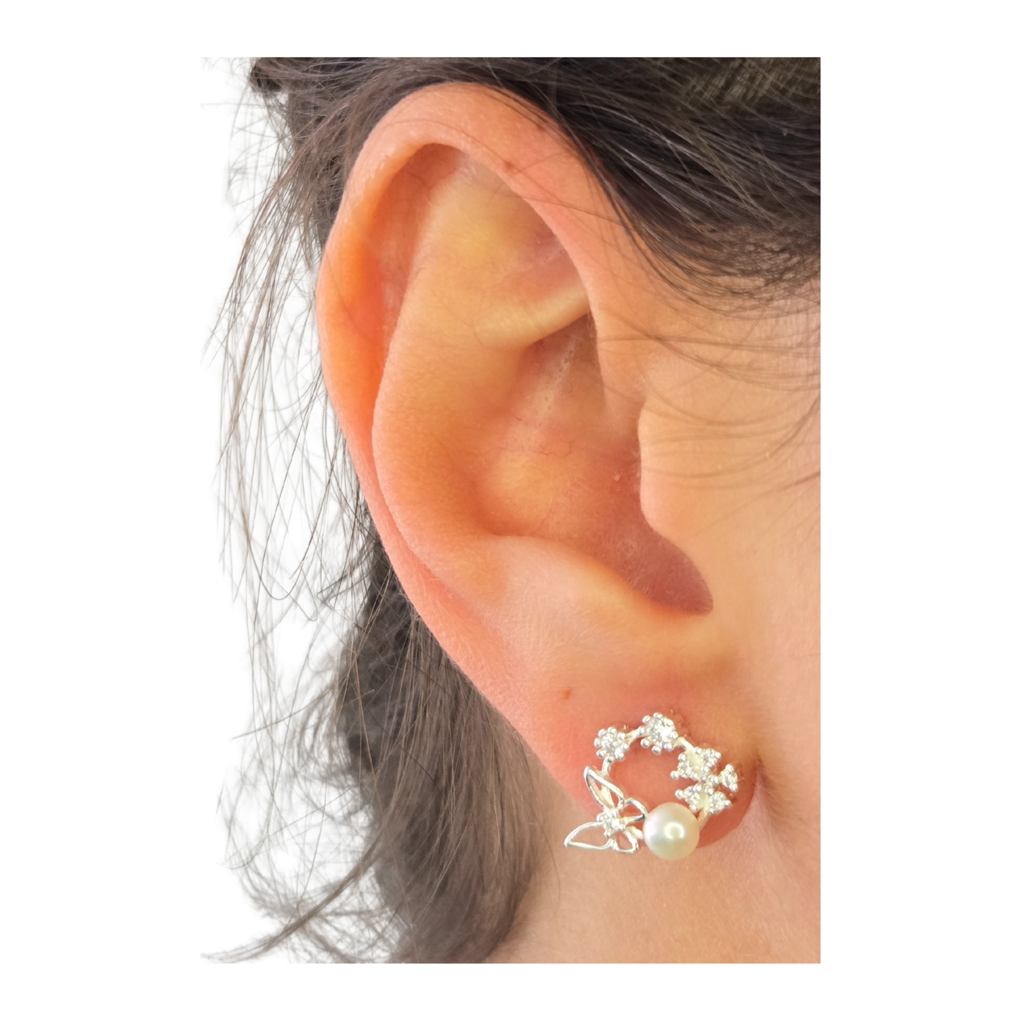 Flutter Pearl Studs