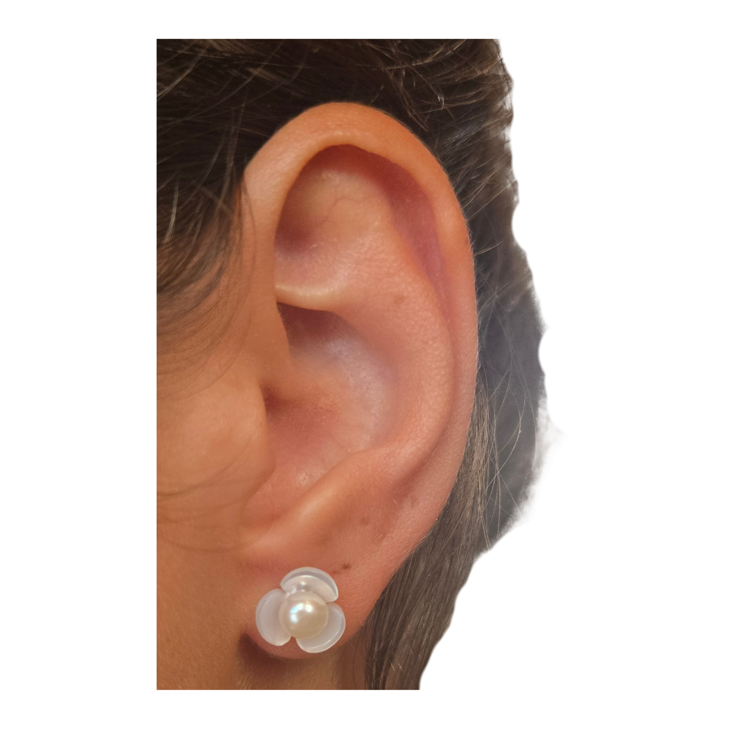 Soft Bloom Pearl Earrings