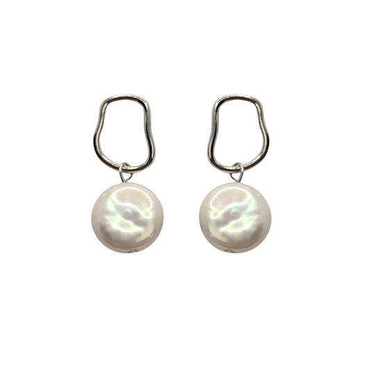 Contour Drop Pearl Earrings