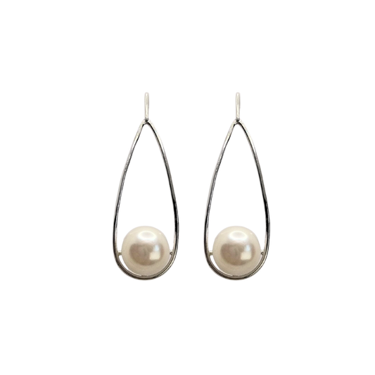 Luma Drop Pearl Earrings