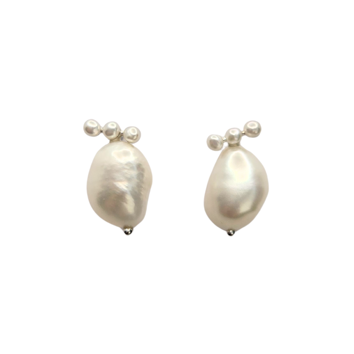 Sculpted Cluster Pearl Studs