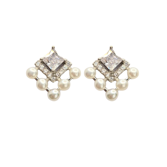 Royal Glow Pearl Studs