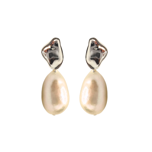 Abstract Elegance Pearl Earrings