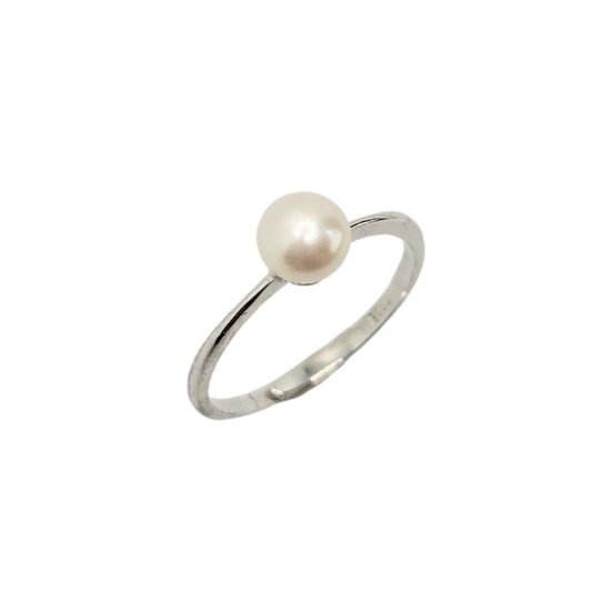 Solis Pearl Ring