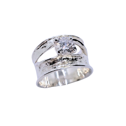 Stoneveil Ring
